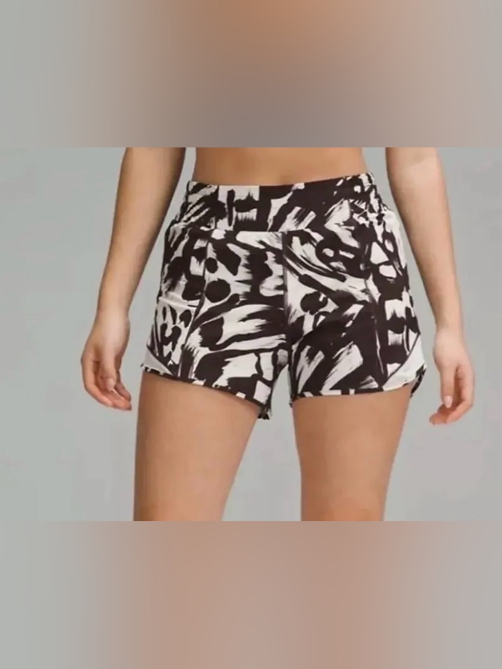 Lululemon Hotty Hot Monarch Bloom Shorts